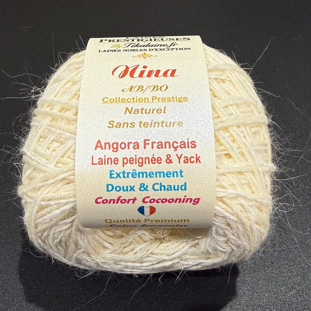 Nina : Angora Français, laine peignée et yack - pelote de 70g 120m - aiguilles/crochet 4-4,5mm