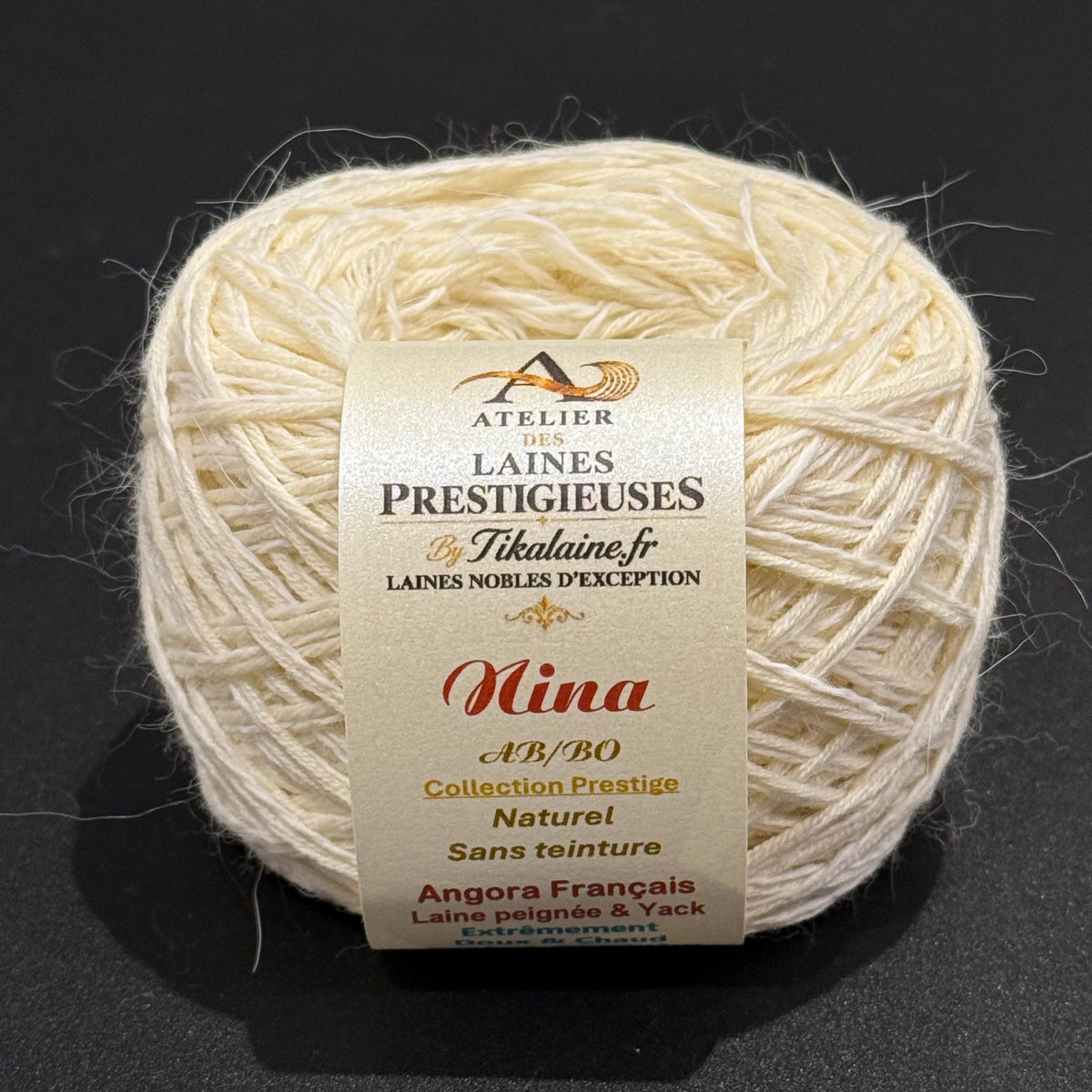 Nina : Angora Français, laine peignée et yack - pelote de 70g 120m - aiguilles/crochet 4-4,5mm
