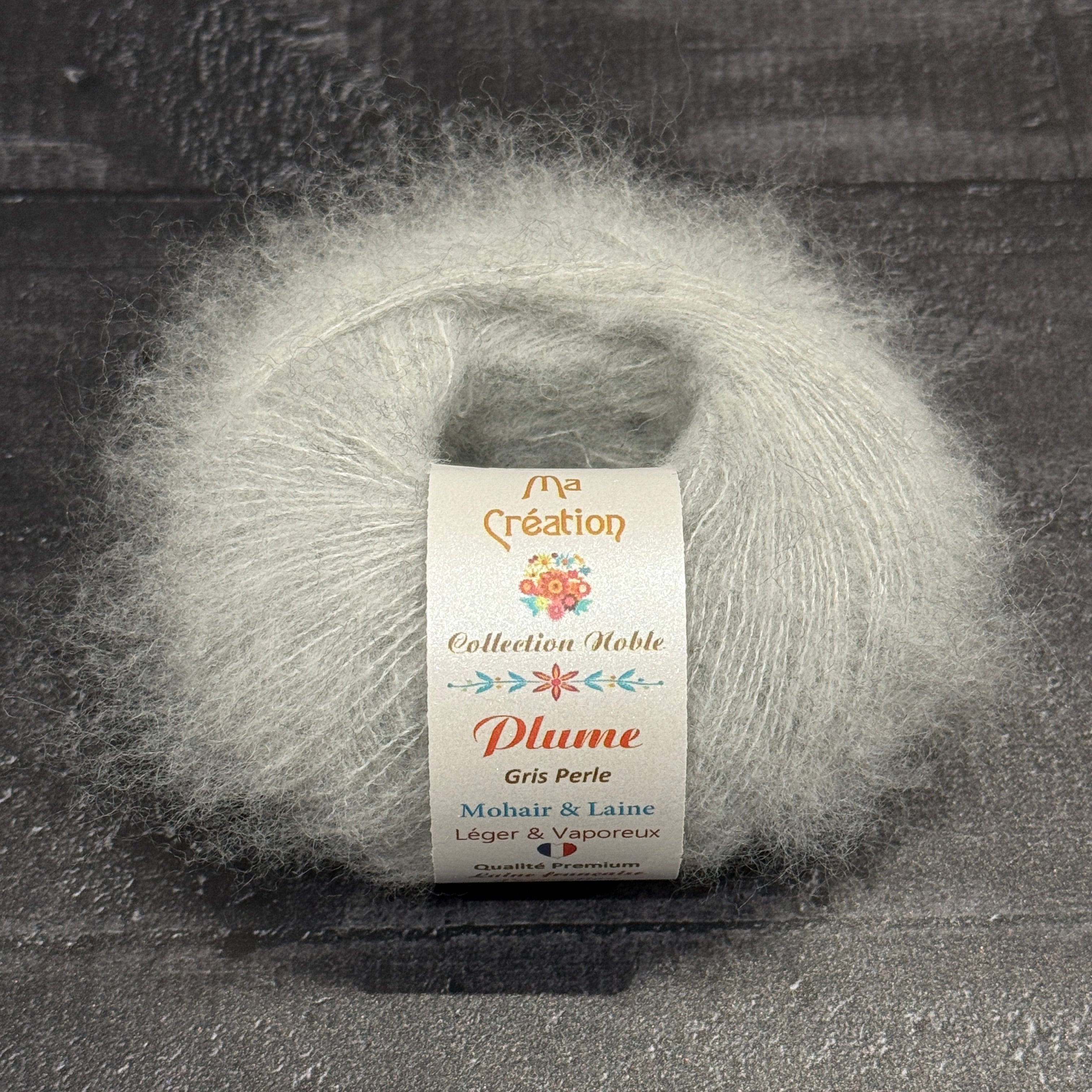 Mohair Plume