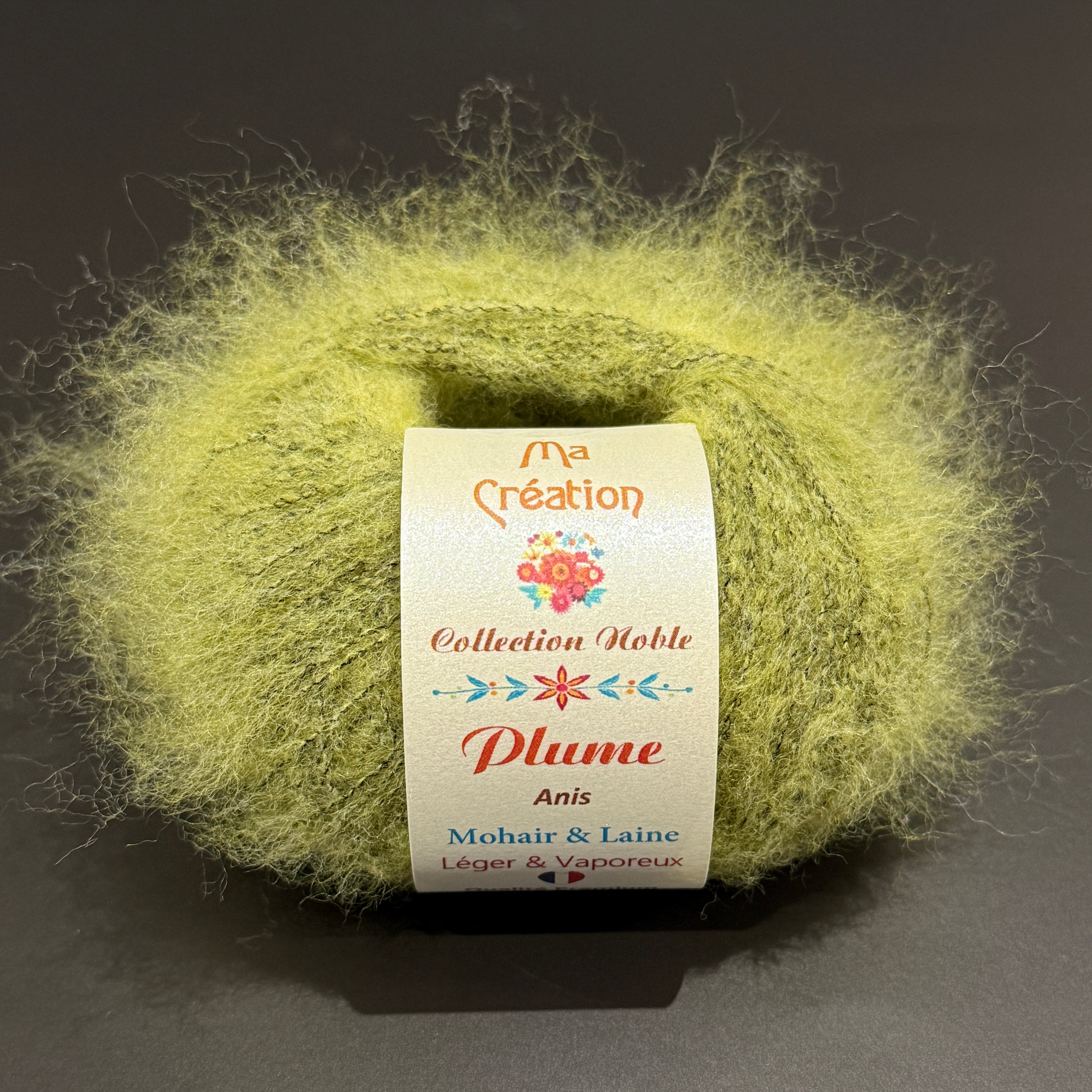 Mohair Plume