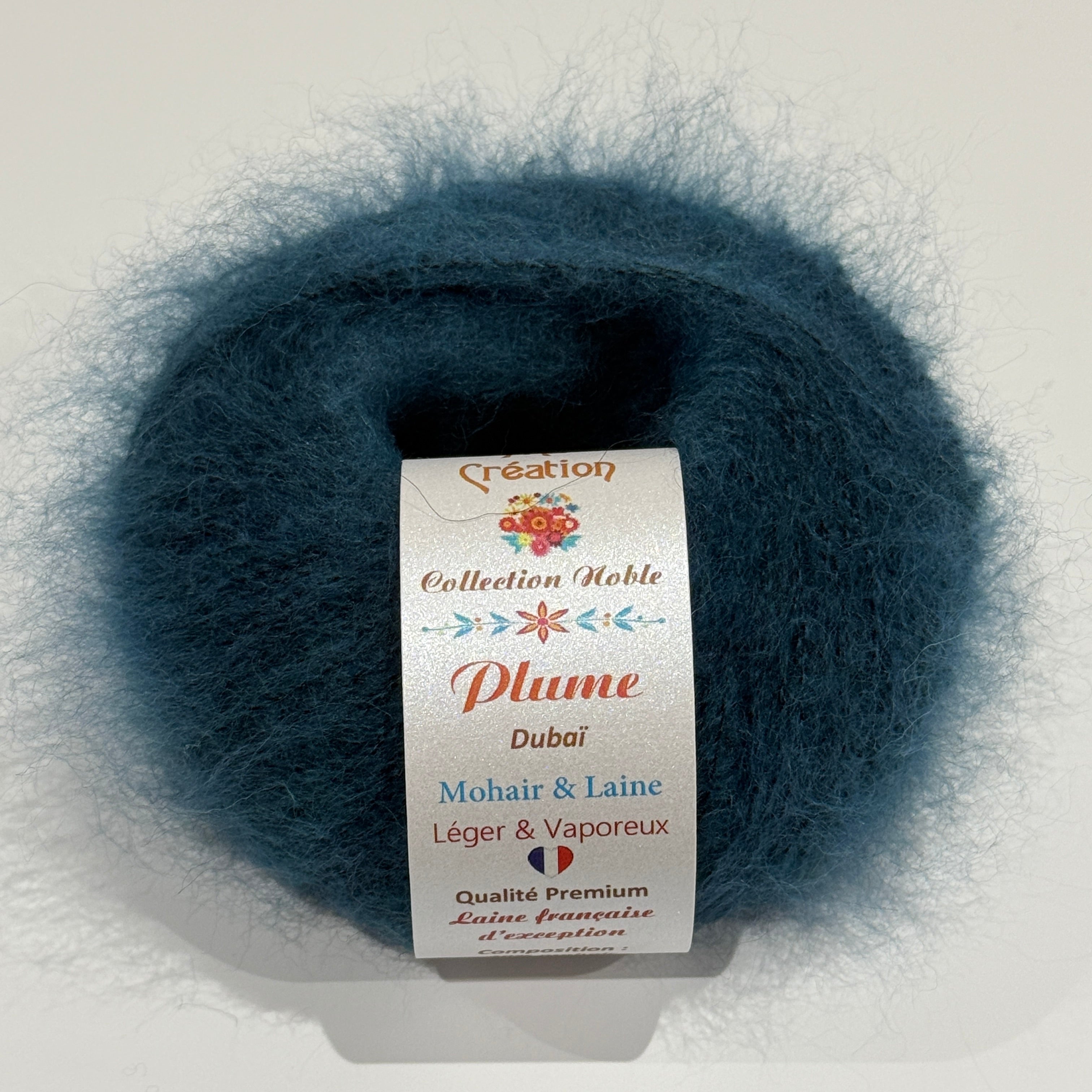 Mohair Plume
